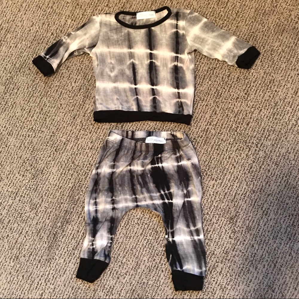 Baby Goosebumps jogger set
